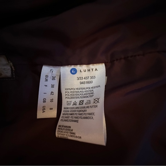 Luhta coat with detachable hood - Picture 10 of 11